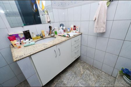 Apartamento à venda com 175m², 3 quartos e 2 vagas Apartamento à venda com 175m², 3 quartos e 2 vagasBanheiro 1