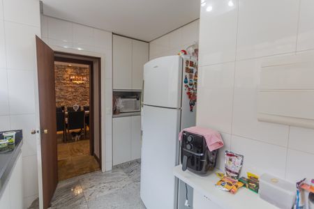 Apartamento para alugar com 217m², 5 quartos e 2 vagasCozinha