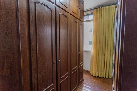 Apartamento para alugar com 217m², 5 quartos e 2 vagasCloset da Suíte