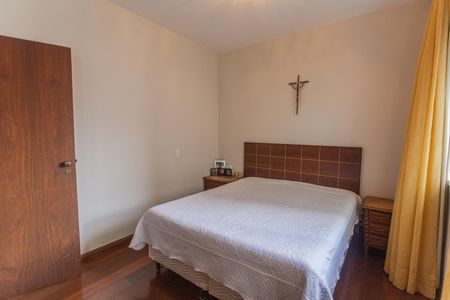 Apartamento para alugar com 217m², 5 quartos e 2 vagasSuíte