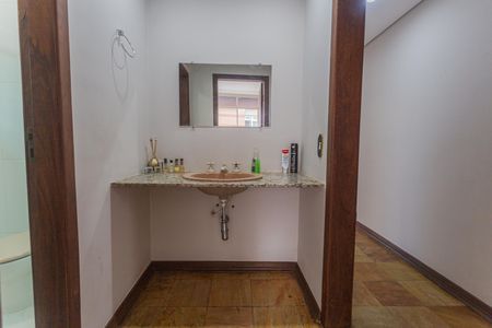 Apartamento para alugar com 217m², 5 quartos e 2 vagasBanheiro Social
