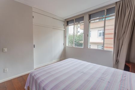 Apartamento para alugar com 217m², 5 quartos e 2 vagasQuarto 2