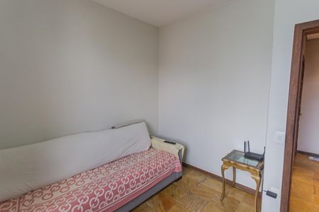 Apartamento para alugar com 217m², 5 quartos e 2 vagasQuarto 3