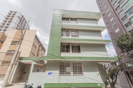 Apartamento para alugar com 217m², 5 quartos e 2 vagasFachada
