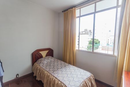 Apartamento para alugar com 217m², 5 quartos e 2 vagasQuarto 4