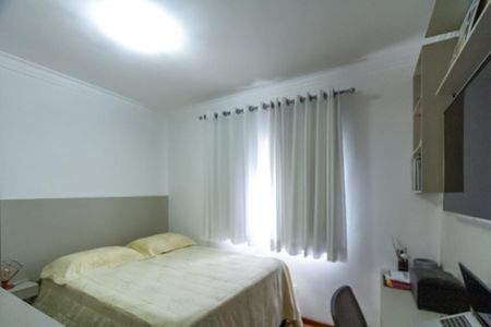 Apartamento à venda com 96m², 3 quartos e 2 vagas Apartamento à venda com 96m², 3 quartos e 2 vagasQuarto 1