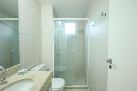 Apartamento para alugar com 54m², 1 quarto e 1 vaga Apartamento para alugar com 54m², 1 quarto e 1 vagaBanheiro da Suíte