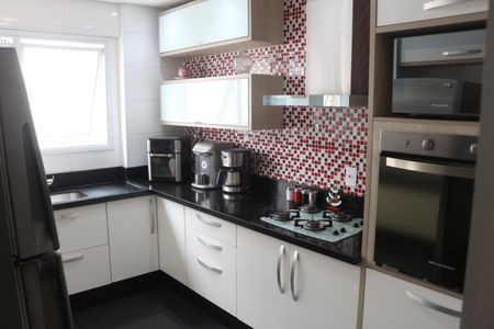 Apartamento à venda com 87m², 3 quartos e 2 vagasCozinha