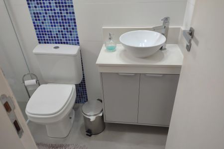 Apartamento à venda com 87m², 3 quartos e 2 vagas Apartamento à venda com 87m², 3 quartos e 2 vagasBanheiro da Suíte