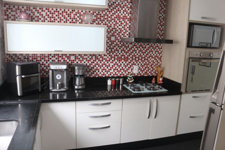 Apartamento à venda com 87m², 3 quartos e 2 vagasCozinha