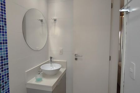 Apartamento à venda com 87m², 3 quartos e 2 vagas Apartamento à venda com 87m², 3 quartos e 2 vagasBanheiro da Suíte