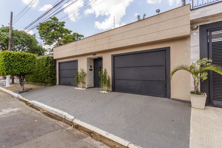 Fachada de casa à venda com 4 quartos, 300m² em Planalto Paulista, São Paulo