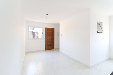 Apartamento para alugar com 45m², 2 quartos e 1 vaga Apartamento para alugar com 45m², 2 quartos e 1 vagaSala/Cozinha