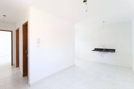 Sala/Cozinha de apartamento para alugar com 2 quartos, 45m² em Vila Mazzei, São Paulo