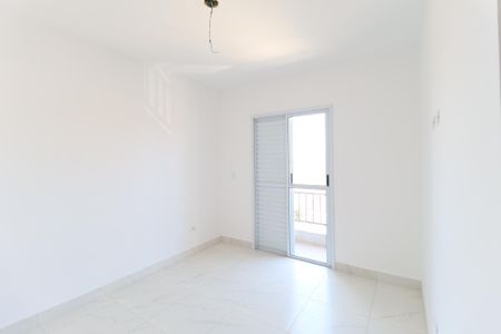 Quarto 1 de apartamento para alugar com 2 quartos, 45m² em Vila Mazzei, São Paulo