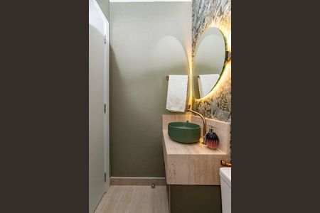 Casa de condomínio à venda com 347m², 3 quartos e 3 vagasLavabo