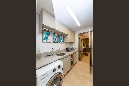 Casa de condomínio à venda com 347m², 3 quartos e 3 vagasÁrea de Serviço