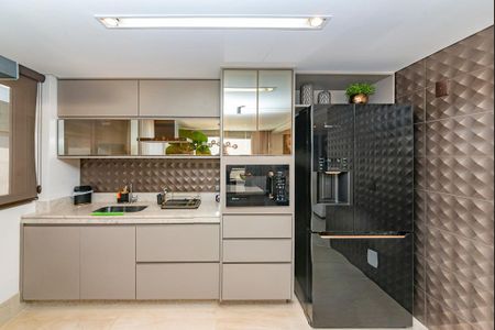 Casa de condomínio à venda com 347m², 3 quartos e 3 vagasCozinha