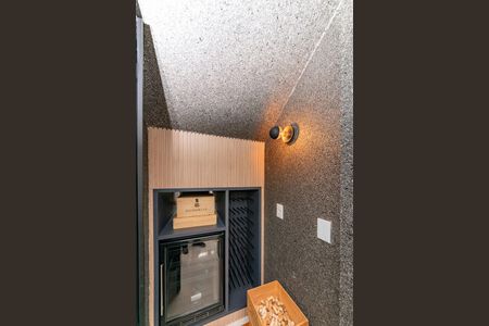 Casa de condomínio à venda com 347m², 3 quartos e 3 vagasAdega