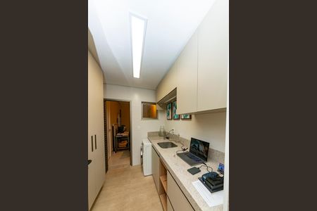 Casa de condomínio à venda com 347m², 3 quartos e 3 vagasÁrea de Serviço