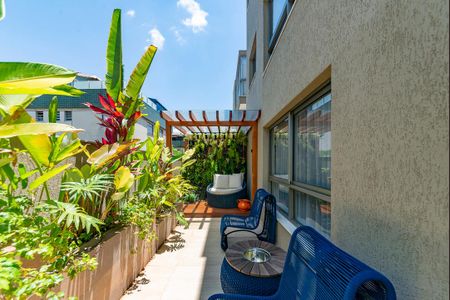 Casa de condomínio à venda com 347m², 3 quartos e 3 vagasÁrea externa