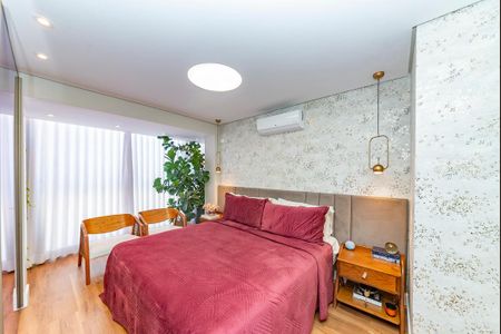 Casa de condomínio à venda com 347m², 3 quartos e 3 vagasSuíte 