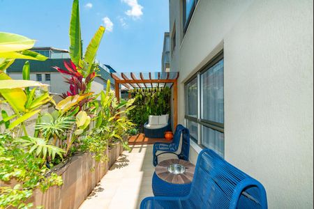 Casa de condomínio à venda com 347m², 3 quartos e 3 vagasÁrea externa