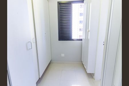Apartamento à venda com 201m², 3 quartos e 3 vagasQuarto de Serviço