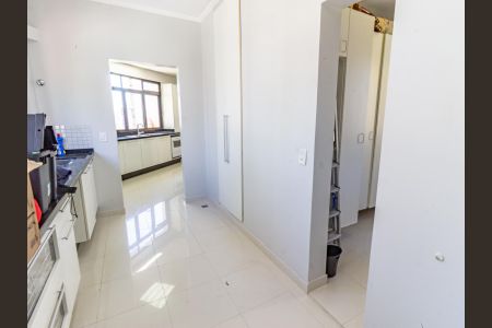 Apartamento à venda com 201m², 3 quartos e 3 vagasÁrea de Serviço