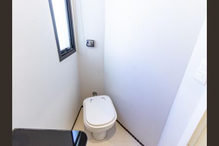 Apartamento à venda com 201m², 3 quartos e 3 vagasLavabo