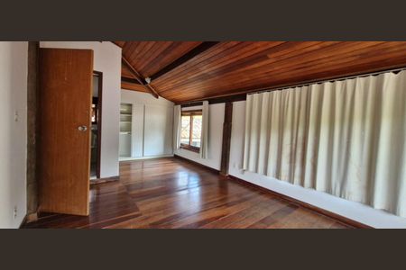 Casa de condomínio para alugar com 450m², 4 quartos e 8 vagas Casa de condomínio para alugar com 450m², 4 quartos e 8 vagasSuíte 1