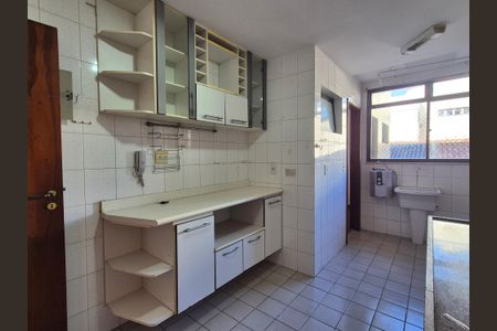 Apartamento à venda com 108m², 2 quartos e 1 vaga Apartamento à venda com 108m², 2 quartos e 1 vagaCozinha