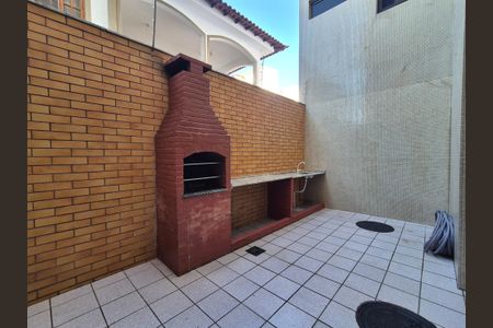 Apartamento à venda com 108m², 2 quartos e 1 vaga Apartamento à venda com 108m², 2 quartos e 1 vagaÁrea comum - Churrasqueira