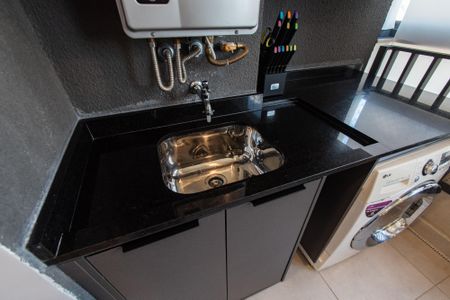 Apartamento à venda com 99m², 3 quartos e 2 vagasVaranda