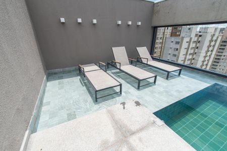 Apartamento à venda com 99m², 3 quartos e 2 vagasÁrea comum - Piscina