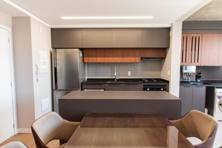 Apartamento à venda com 99m², 3 quartos e 2 vagasCozinha