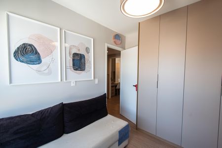 Apartamento à venda com 99m², 3 quartos e 2 vagasQuarto
