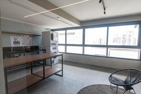 Apartamento à venda com 99m², 3 quartos e 2 vagasLavanderia