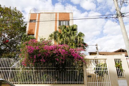 Apartamento à venda com 300m², 4 quartos e 2 vagasFachada