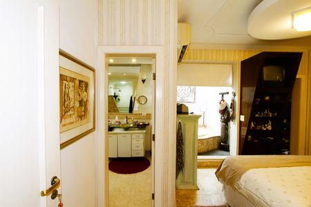 Apartamento à venda com 300m², 4 quartos e 2 vagasQuarto 3 - Suíte