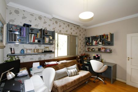 Apartamento à venda com 300m², 4 quartos e 2 vagasQuarto 1