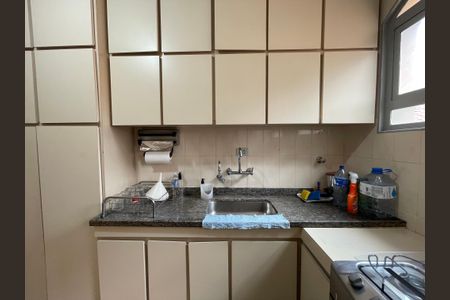 Casa à venda com 350m², 4 quartos e 4 vagasCozinha