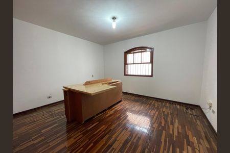 Casa à venda com 350m², 4 quartos e 4 vagasQuarto 3