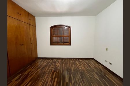 Casa à venda com 350m², 4 quartos e 4 vagasQuarto 1