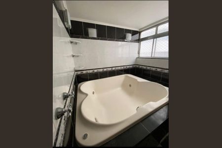 Banheiro de apartamento para alugar com 3 quartos, 170m² em Cerqueira César, São Paulo