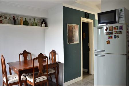 Sala 1 de casa de condomínio para alugar com 2 quartos, 99m² em Tristeza, Porto Alegre