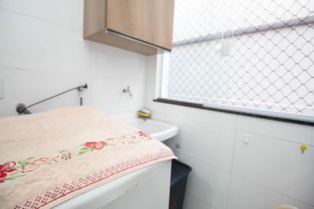 Apartamento à venda com 30m², 1 quarto e 1 vaga Apartamento à venda com 30m², 1 quarto e 1 vagaCozinha e Área de Serviço