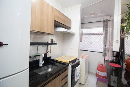 Apartamento à venda com 30m², 1 quarto e 1 vaga Apartamento à venda com 30m², 1 quarto e 1 vagaCozinha e Área de Serviço