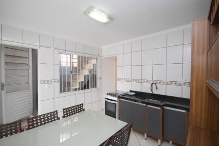 Casa à venda com 120m², 2 quartos e sem vagaCozinha 