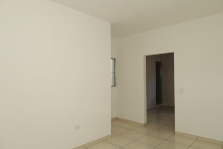 Sala de casa de condomínio para alugar com 2 quartos, 72m² em Itaquera, São Paulo